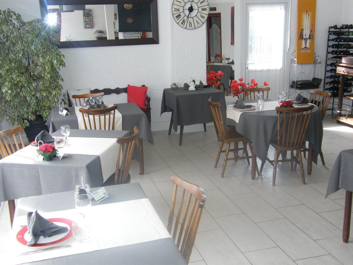 Plouider Hotel Le Week-End מראה חיצוני תמונה